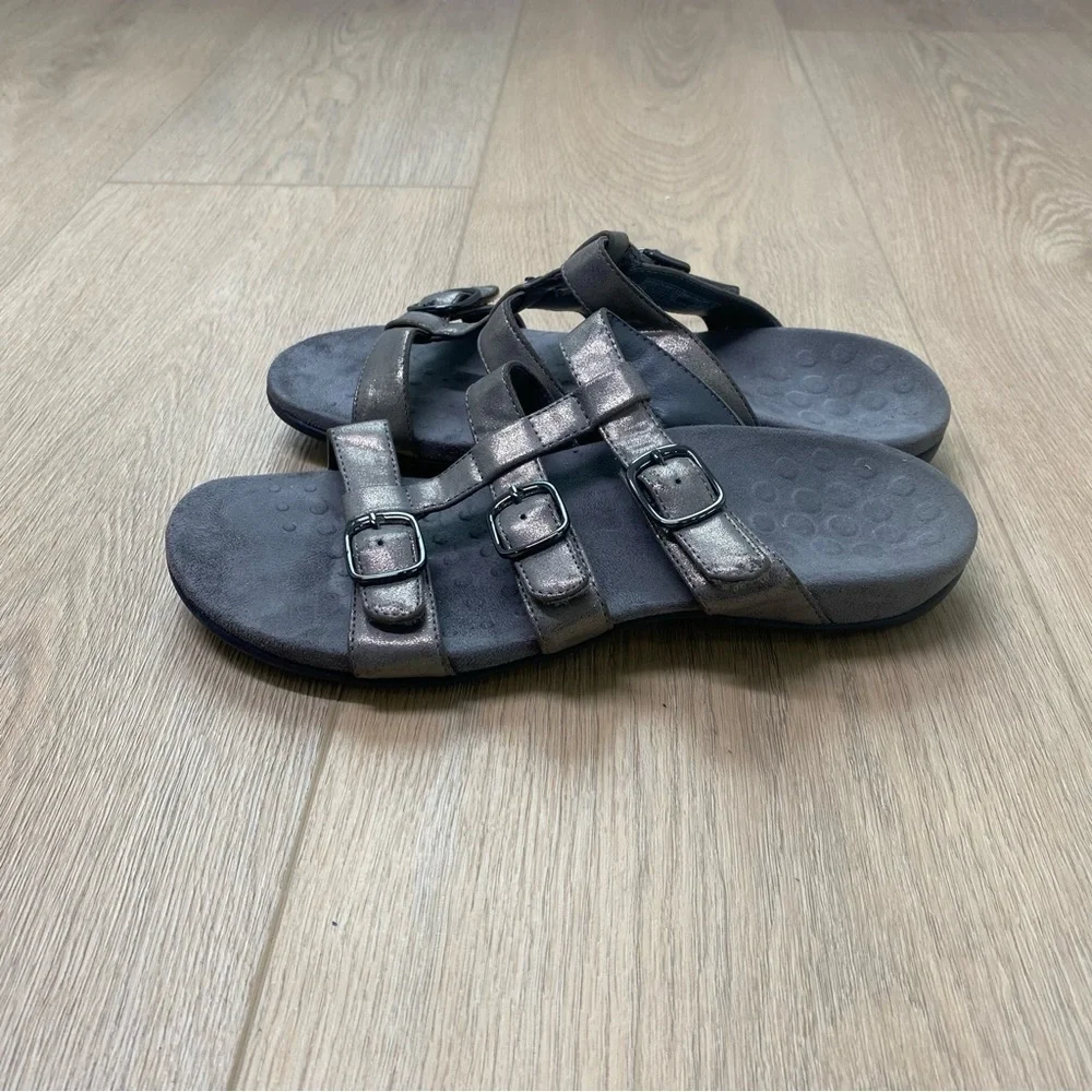 Vionic Misa Silver Metallic Triple Strap Sandals Size 9